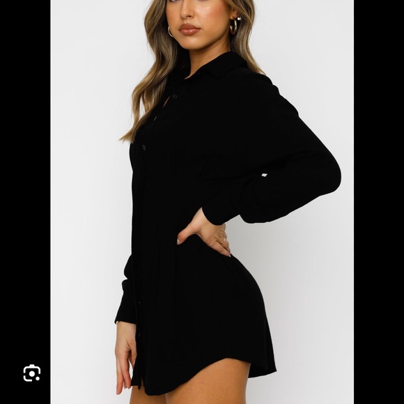 White Fox Boutique Black Long Sleeve Dress — size small - Picture 2 of 3